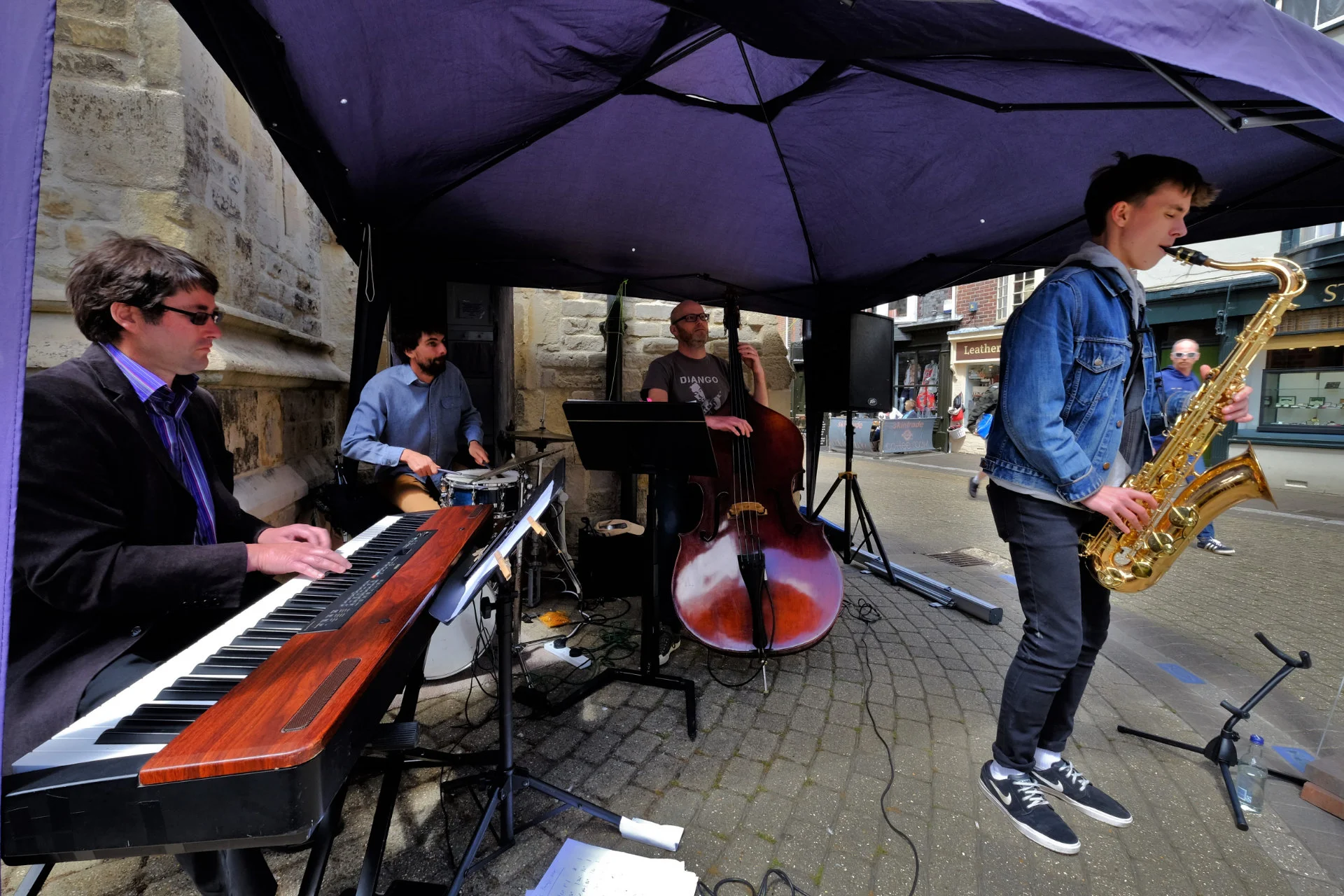 Fringe Gigs